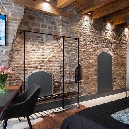 Officine Cavour Casa Dei Leoni Centro Storico Padova Apartment Luaran gambar