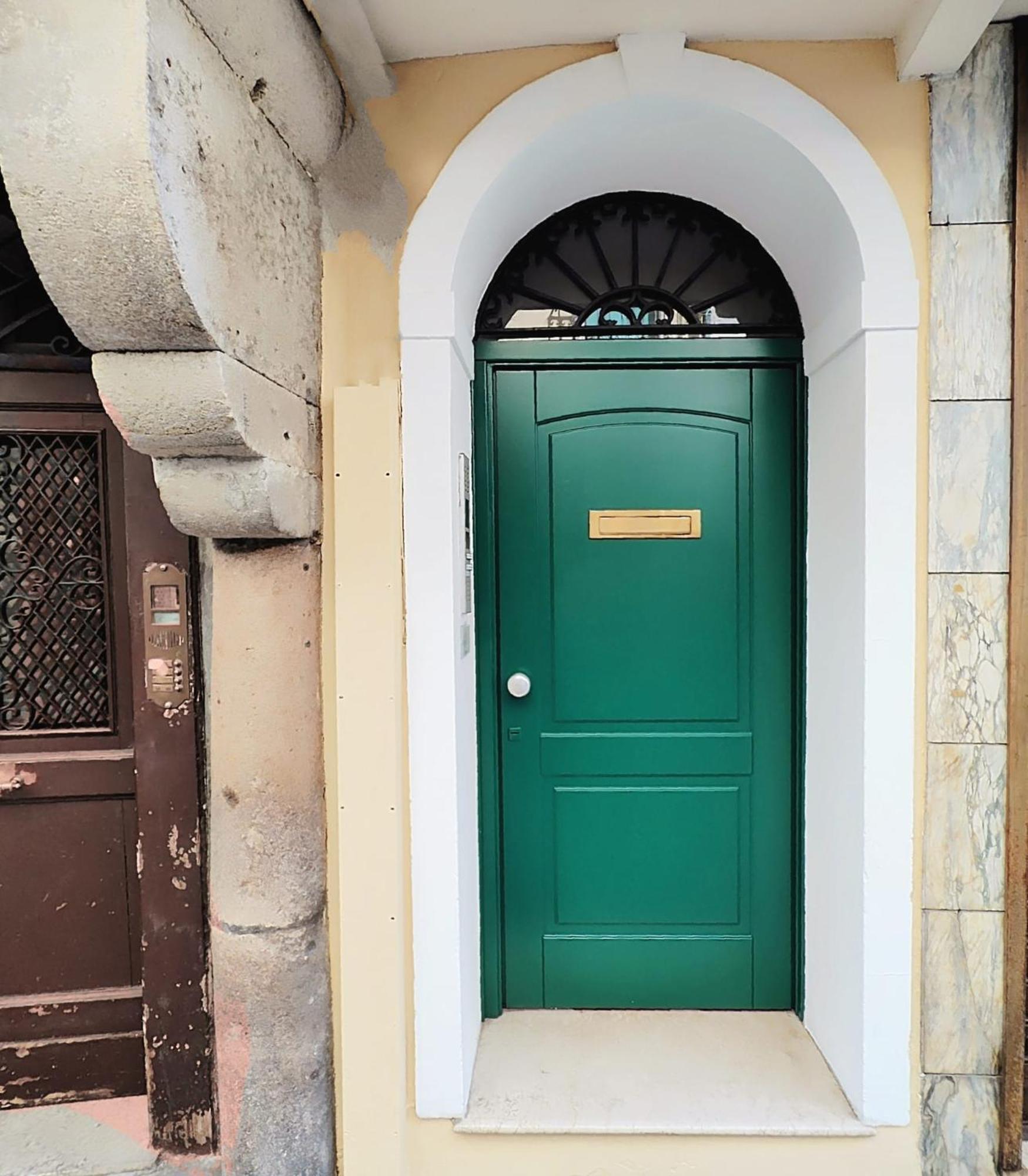 Officine Cavour Casa Dei Leoni Centro Storico Padova Apartment Luaran gambar