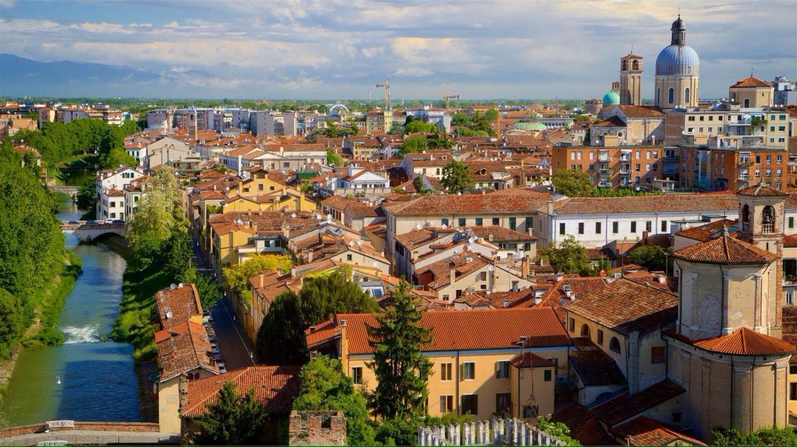 Officine Cavour Casa Dei Leoni Centro Storico Padova Apartment Luaran gambar