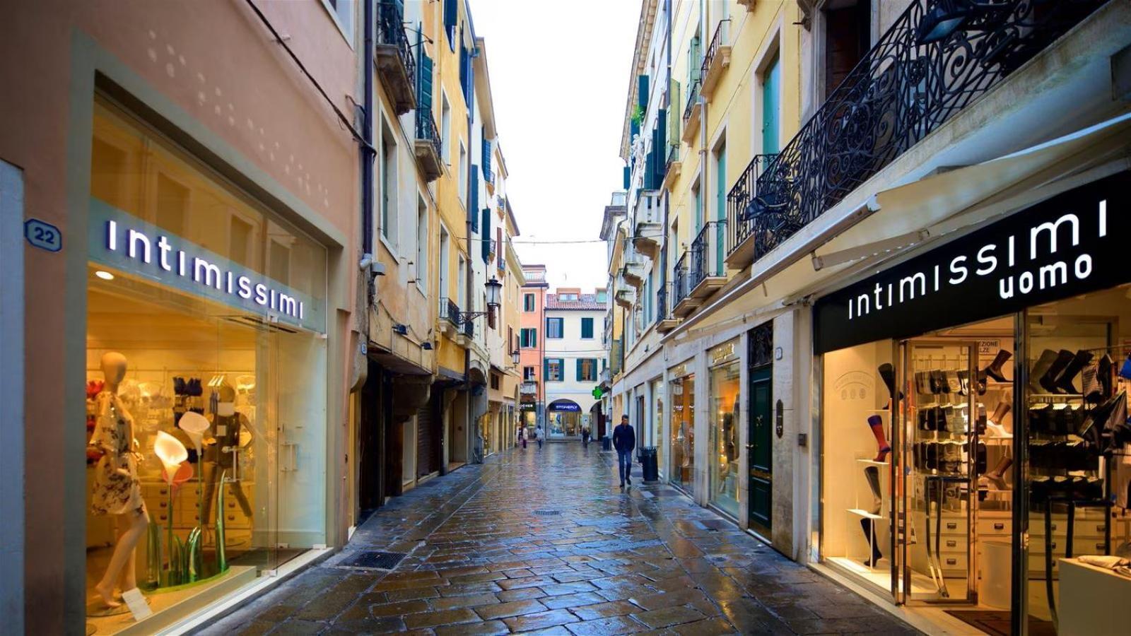Officine Cavour Casa Dei Leoni Centro Storico Padova Apartment Luaran gambar